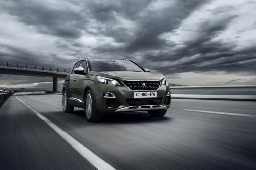 PEUGEOT 3008 GT (2016) - picture 1 of 17