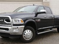 Ram 3500 Limited (2016) - picture 2 of 19