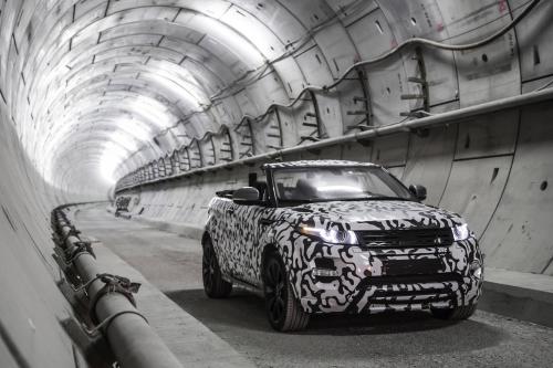 Range Rover Evoque Convertible Camouflage (2016) - picture 1 of 4