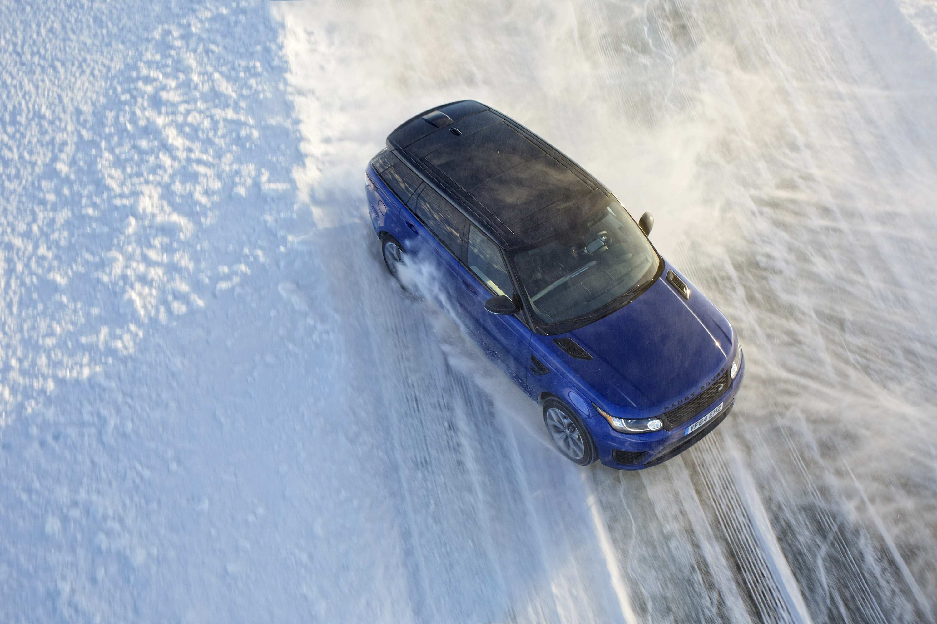 Range Rover Sport SVR at Arctic Silverstone