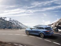 Renault Megane Sport Tourer (2016) - picture 2 of 2