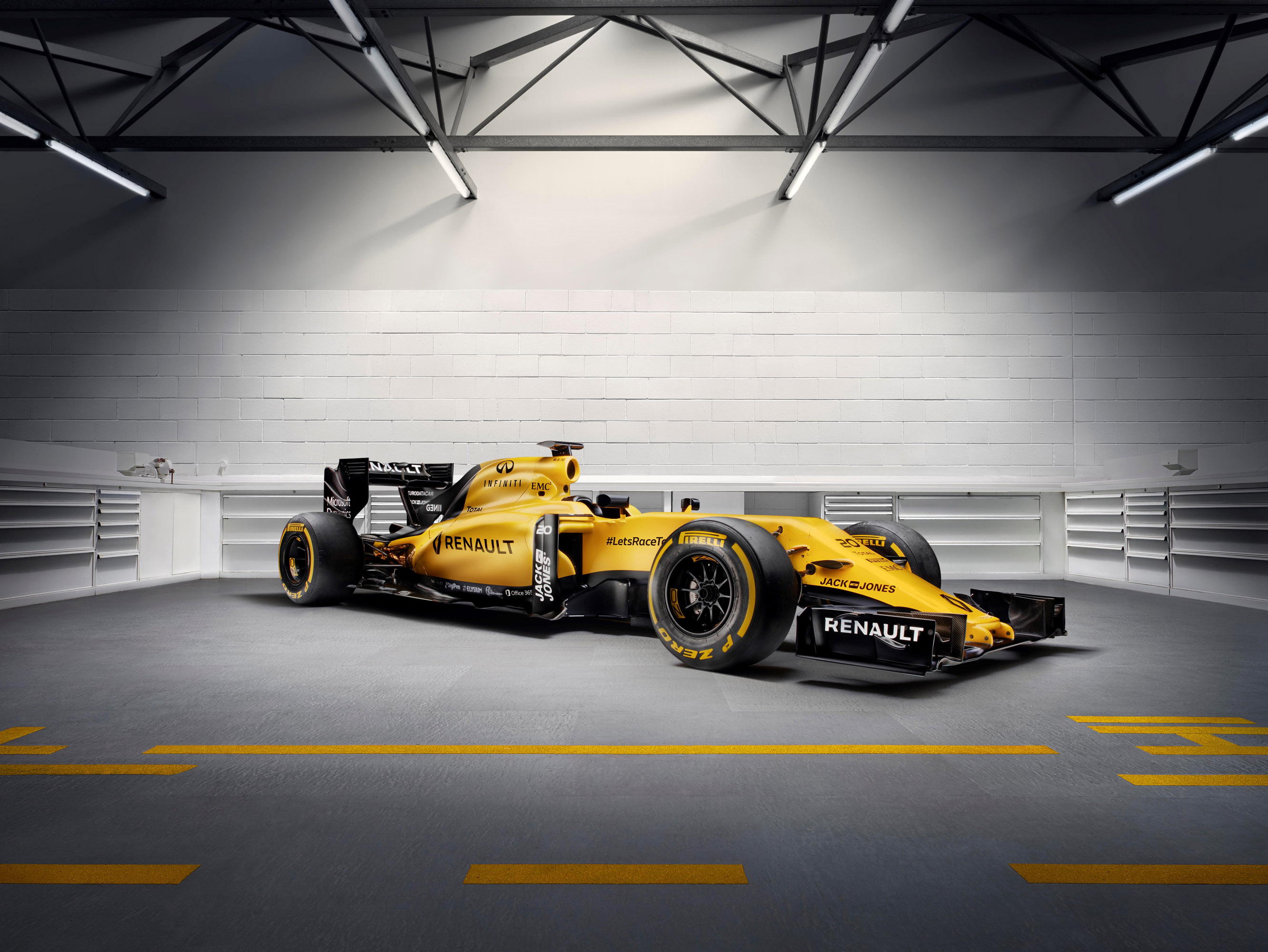 Renault R.S.16