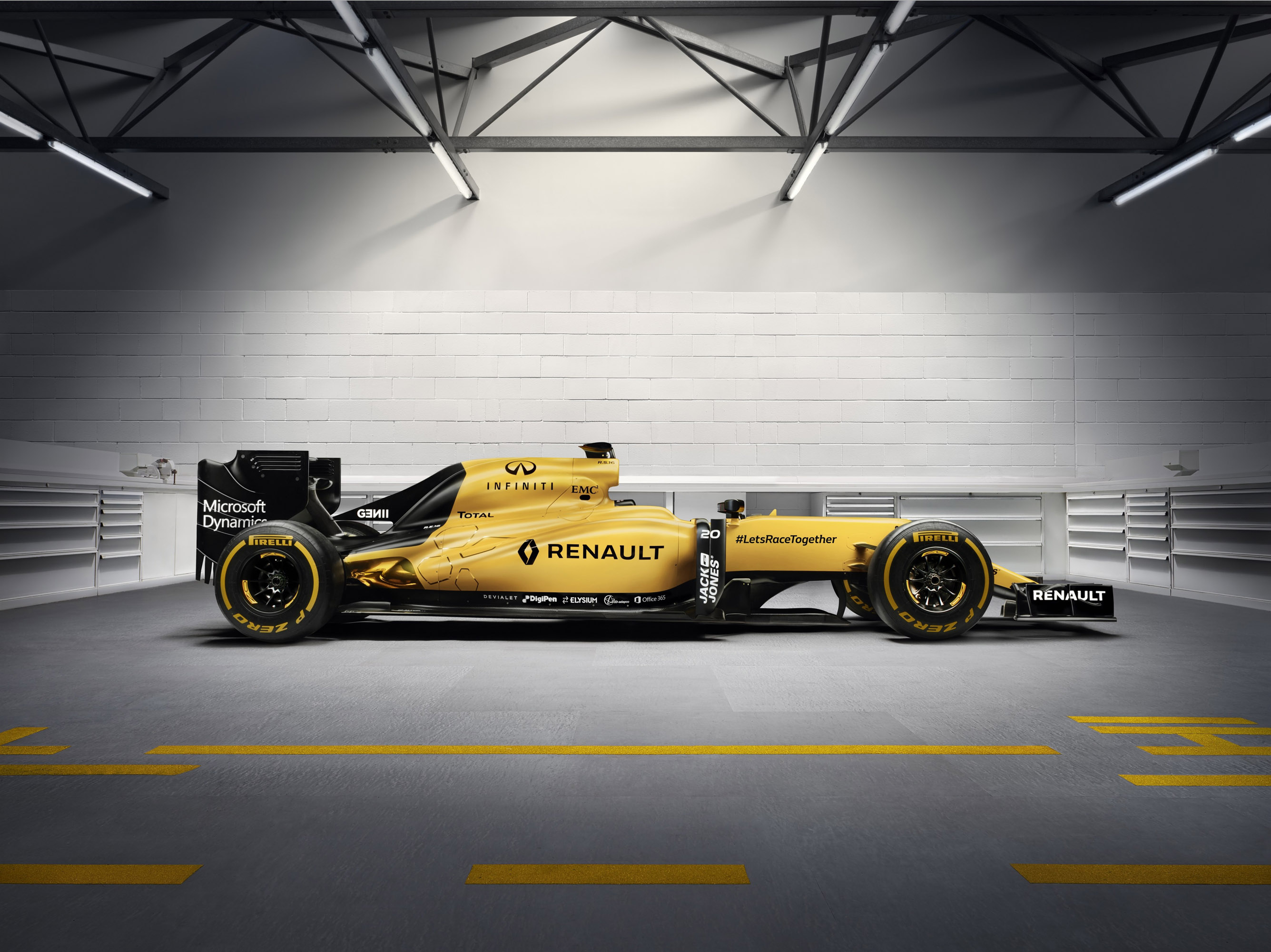 Renault R.S.16
