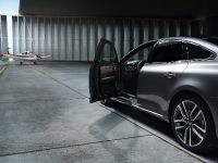 Renault Talisman (2016) - picture 22 of 37