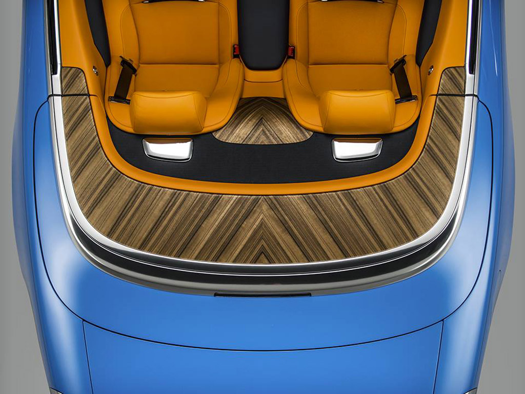 Rolls-Royce Dawn Cabriolet in Bespoke Blue