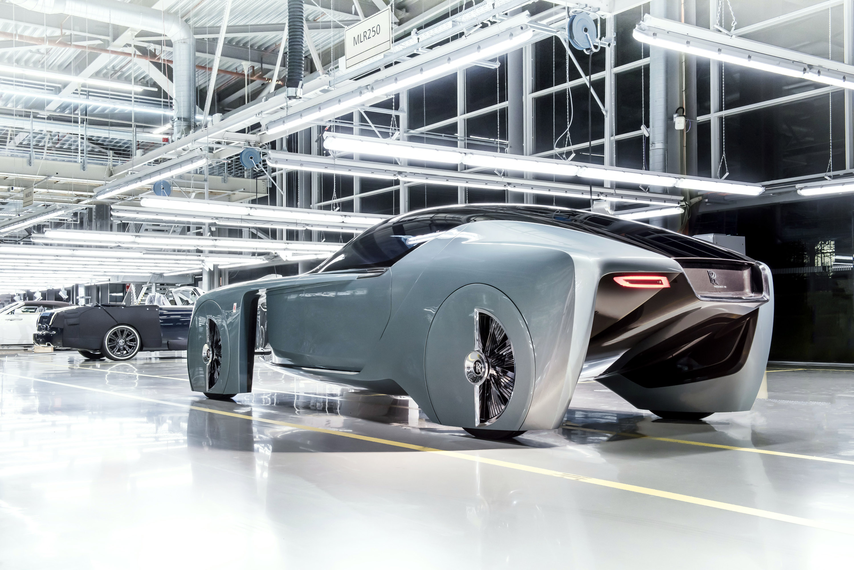 Rolls-Royce VISION NEXT 100