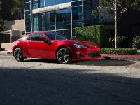 Scion FR-S (2016) - picture 2 of 4