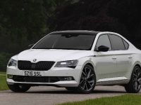 Skoda Superb SportLine (2016) - picture 1 of 5