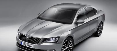Skoda Superb (2016) - picture 4 of 28