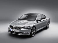 Skoda Superb (2016) - picture 5 of 28