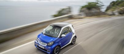 Smart ForTwo (2016) - picture 7 of 23