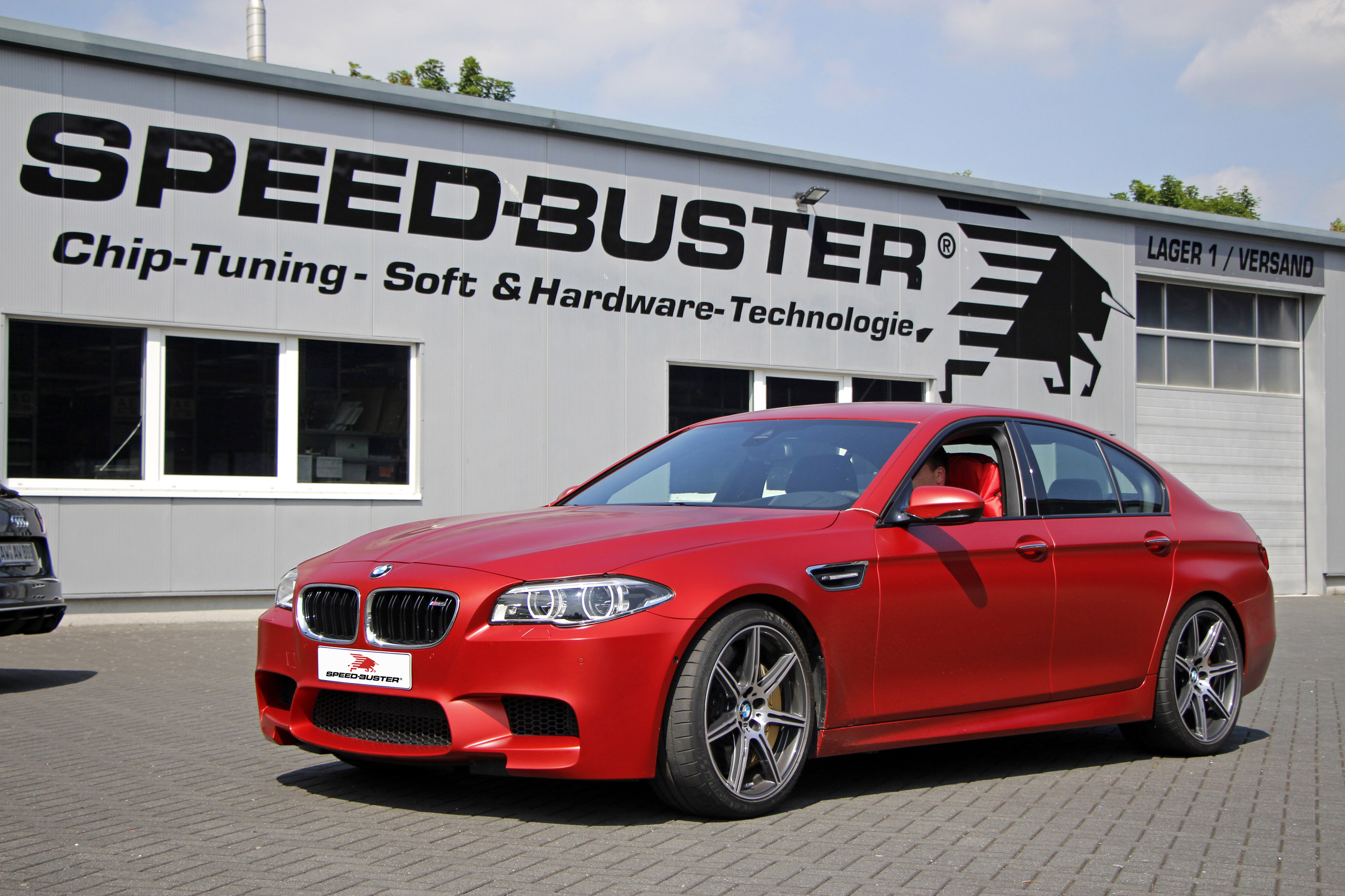 Speed Buster BMW M5 F10