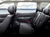SsangYong Rexton (2016) - picture 6 of 21