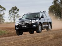 Toyota Land Cruiser Facelift (2016) - picture 2 of 6