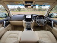 Toyota Land Cruiser Facelift (2016) - picture 5 of 6