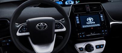 Toyota Prius Hybrid (2016) - picture 7 of 7