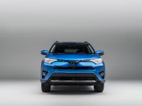 Toyota RAV4 Hybrid (2016) - picture 3 of 53