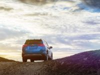 Toyota RAV4 Hybrid (2016)