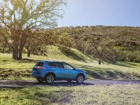 Toyota RAV4 Hybrid (2016)