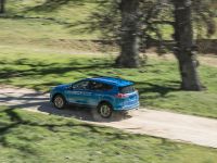 Toyota RAV4 Hybrid (2016)