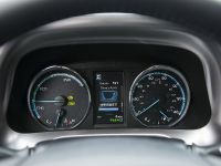 Toyota RAV4 Hybrid (2016)