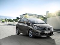Toyota Verso (2016) - picture 4 of 8