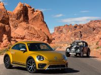 Volkswagen Beetle Dune (2016) - picture 2 of 13