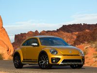 Volkswagen Beetle Dune (2016) - picture 3 of 13