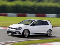 Volkswagen Golf GTI Clubsport Edition 40 (2016) - picture 6 of 15