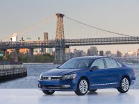 Volkswagen Passat (2016) - picture 3 of 31