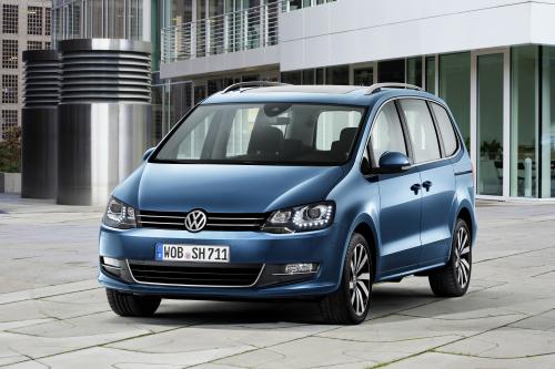 Volkswagen Sharan (2016) - picture 1 of 2