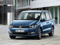 Volkswagen Sharan (2016) - picture 1 of 2