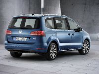 Volkswagen Sharan (2016) - picture 2 of 2