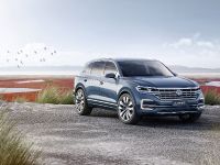 Volkswagen T-Prime Concept GTE (2016) - picture 1 of 66