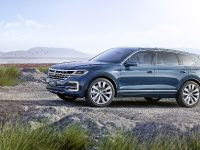 Volkswagen T-Prime Concept GTE (2016) - picture 6 of 66