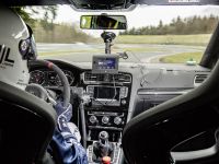 Volswagen Golf GTI Clubsport S with a world record (2016)