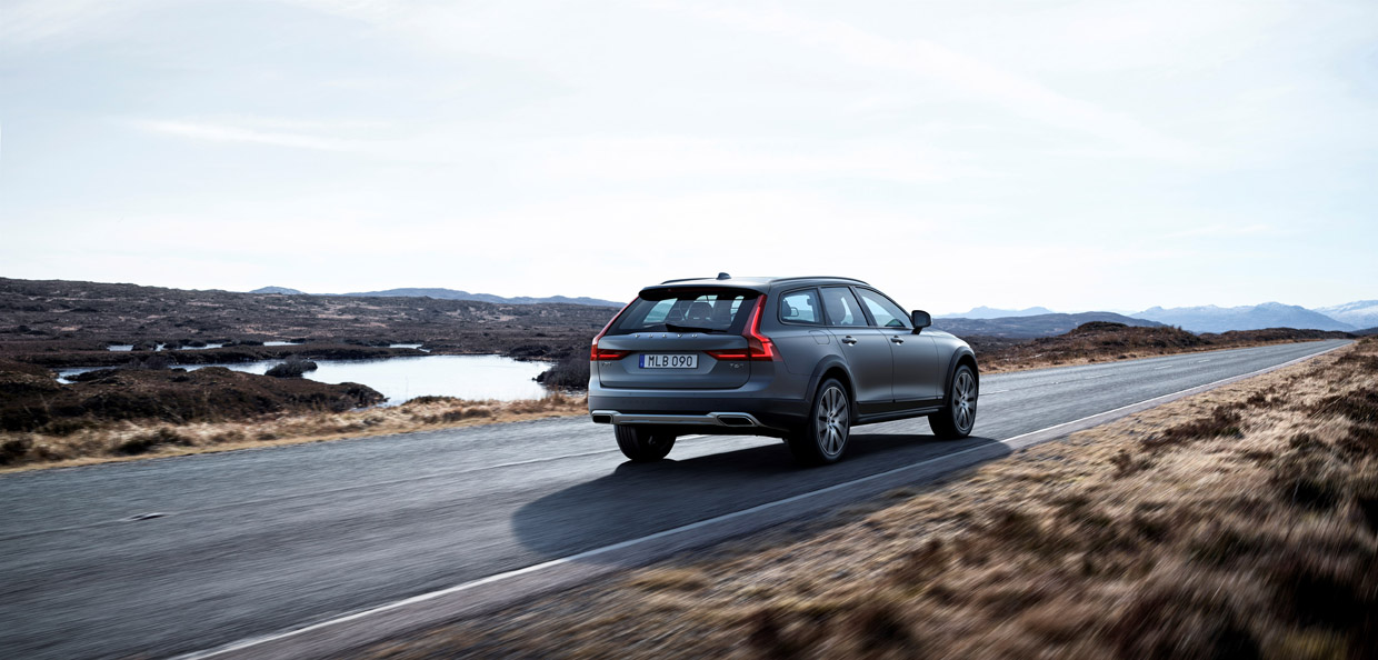 Volvo V90 Cross Country