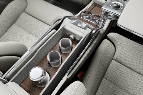 Volvo XC90 Excellence (2016) - picture 9 of 13