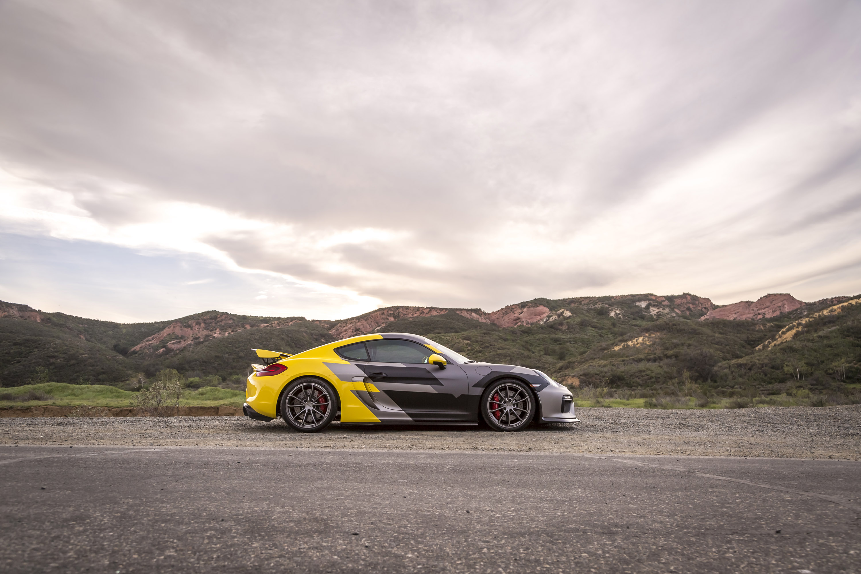 Vorsteiner Porsche GT4