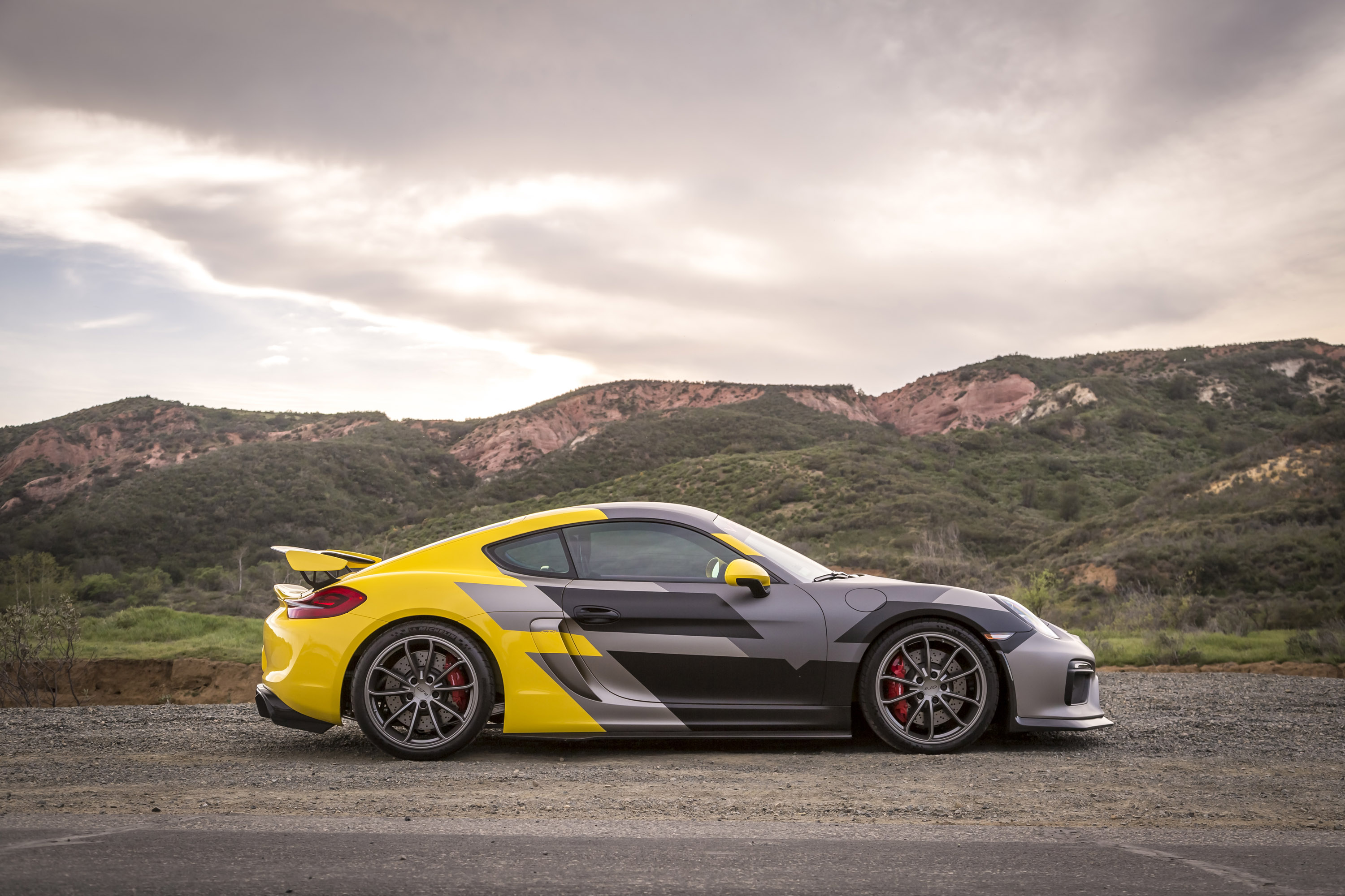 Vorsteiner Porsche GT4