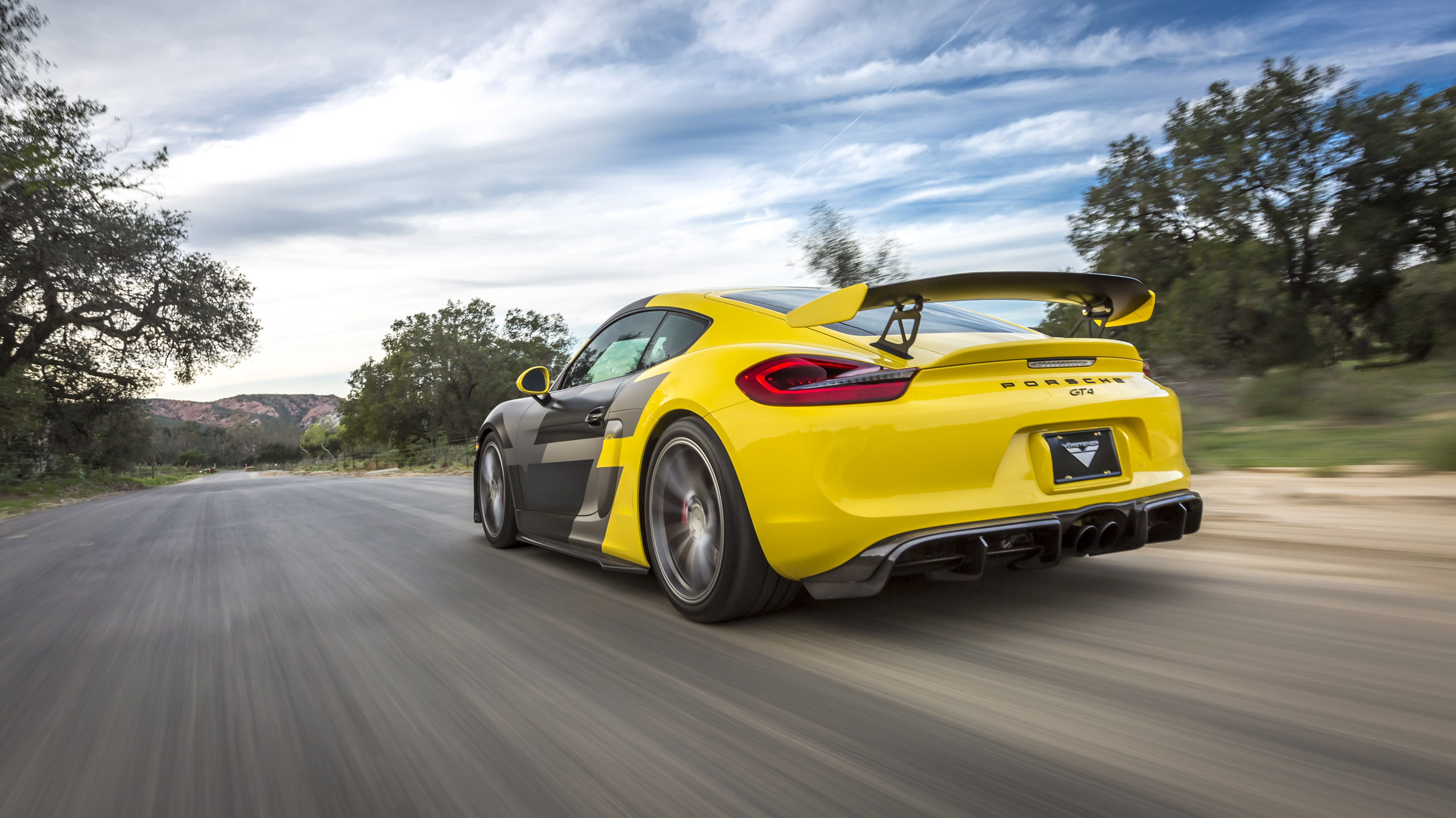 Vorsteiner Porsche GT4