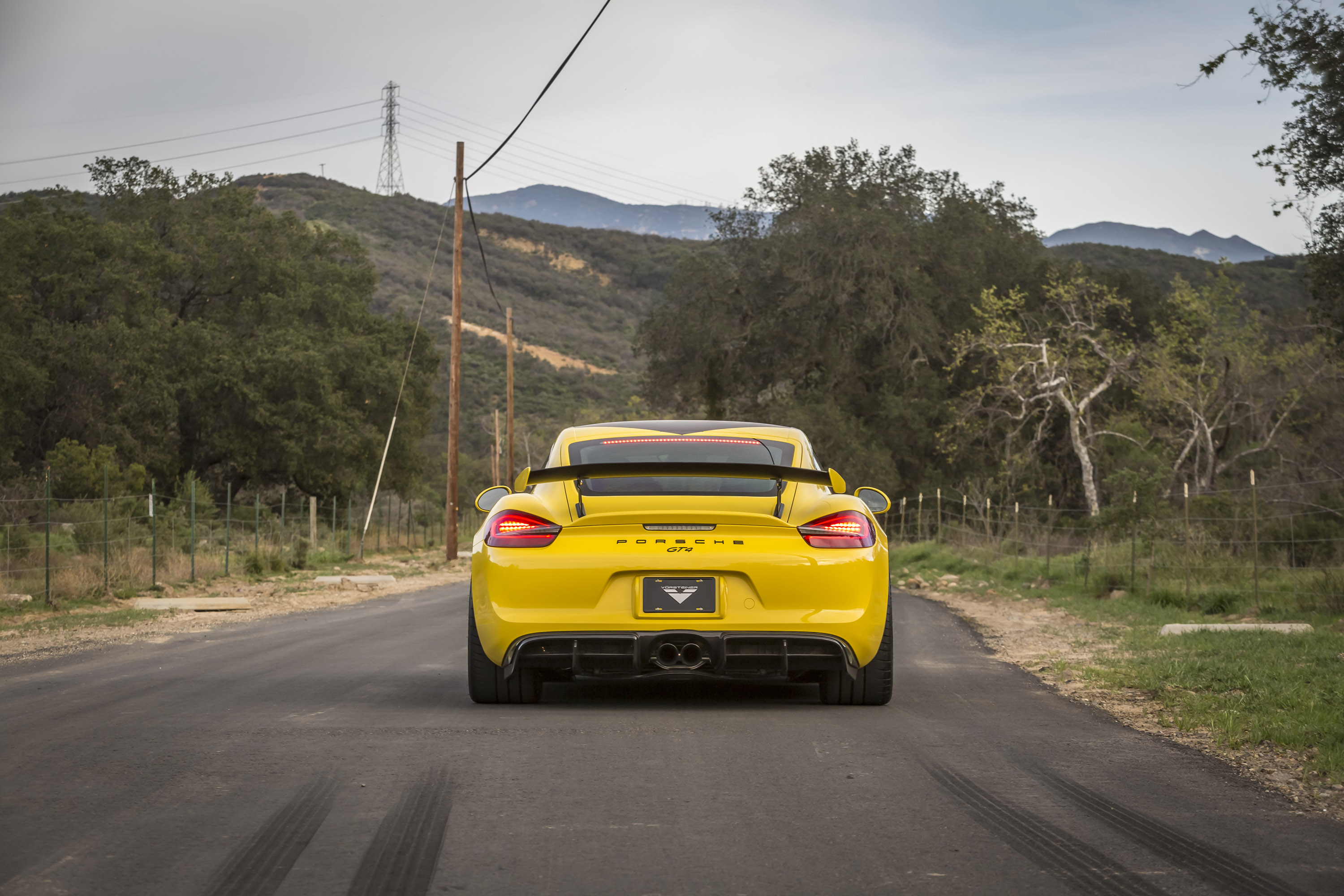 Vorsteiner Porsche GT4