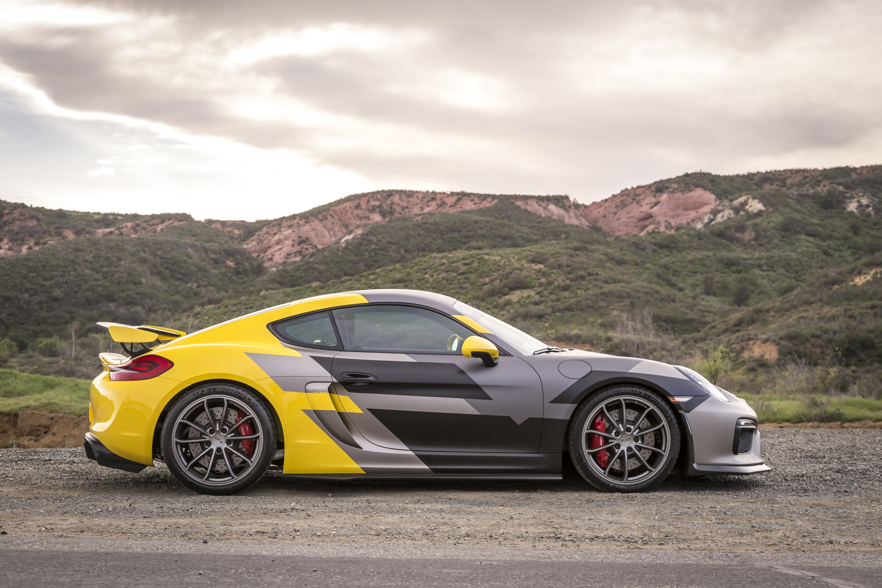 Vorsteiner Porsche GT4