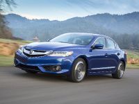 Acura ILX (2017) - picture 8 of 16
