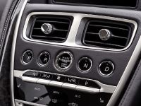 Aston Martin DB11 (2017)