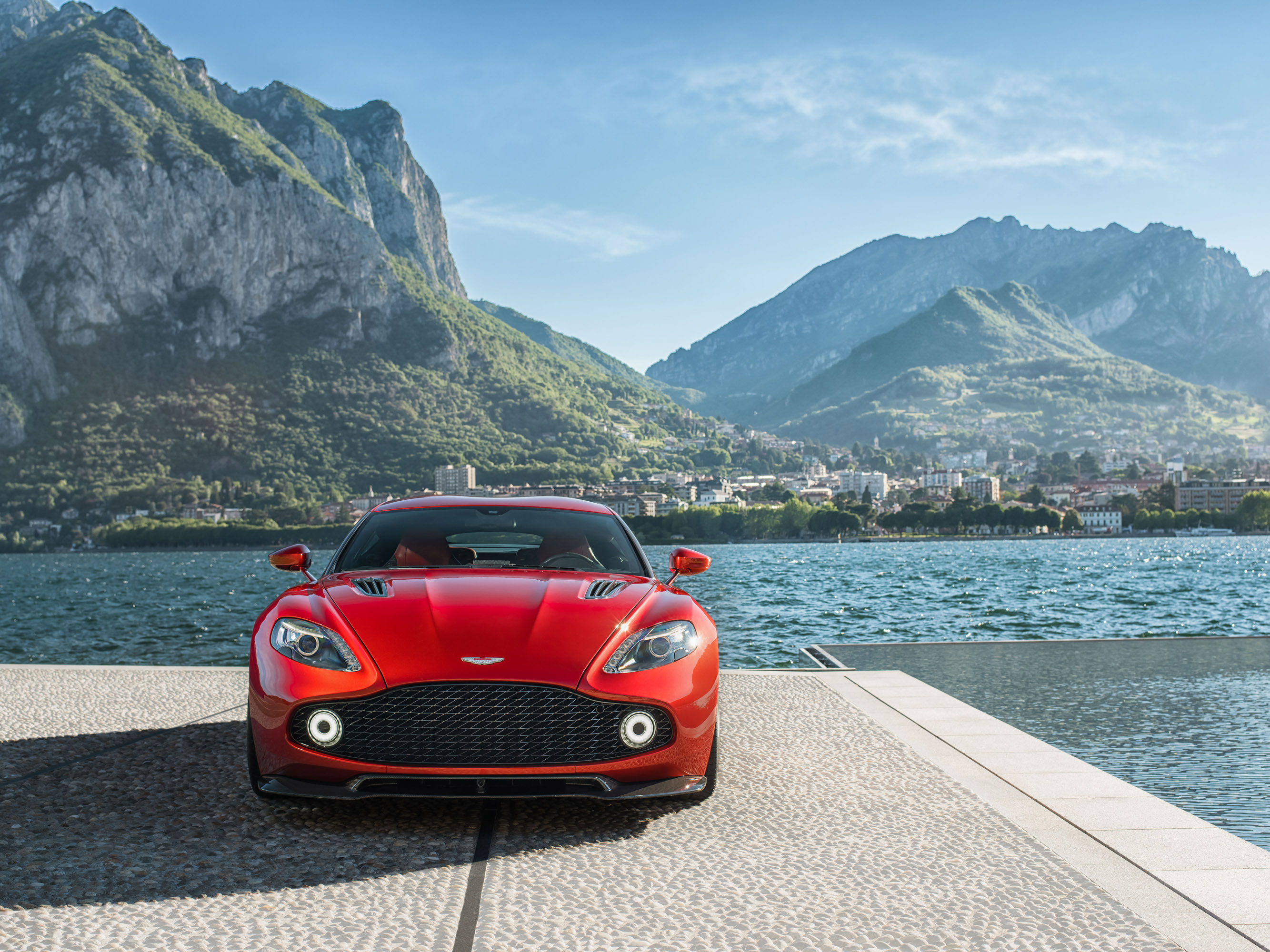 Aston Martin Vanquish Zagato