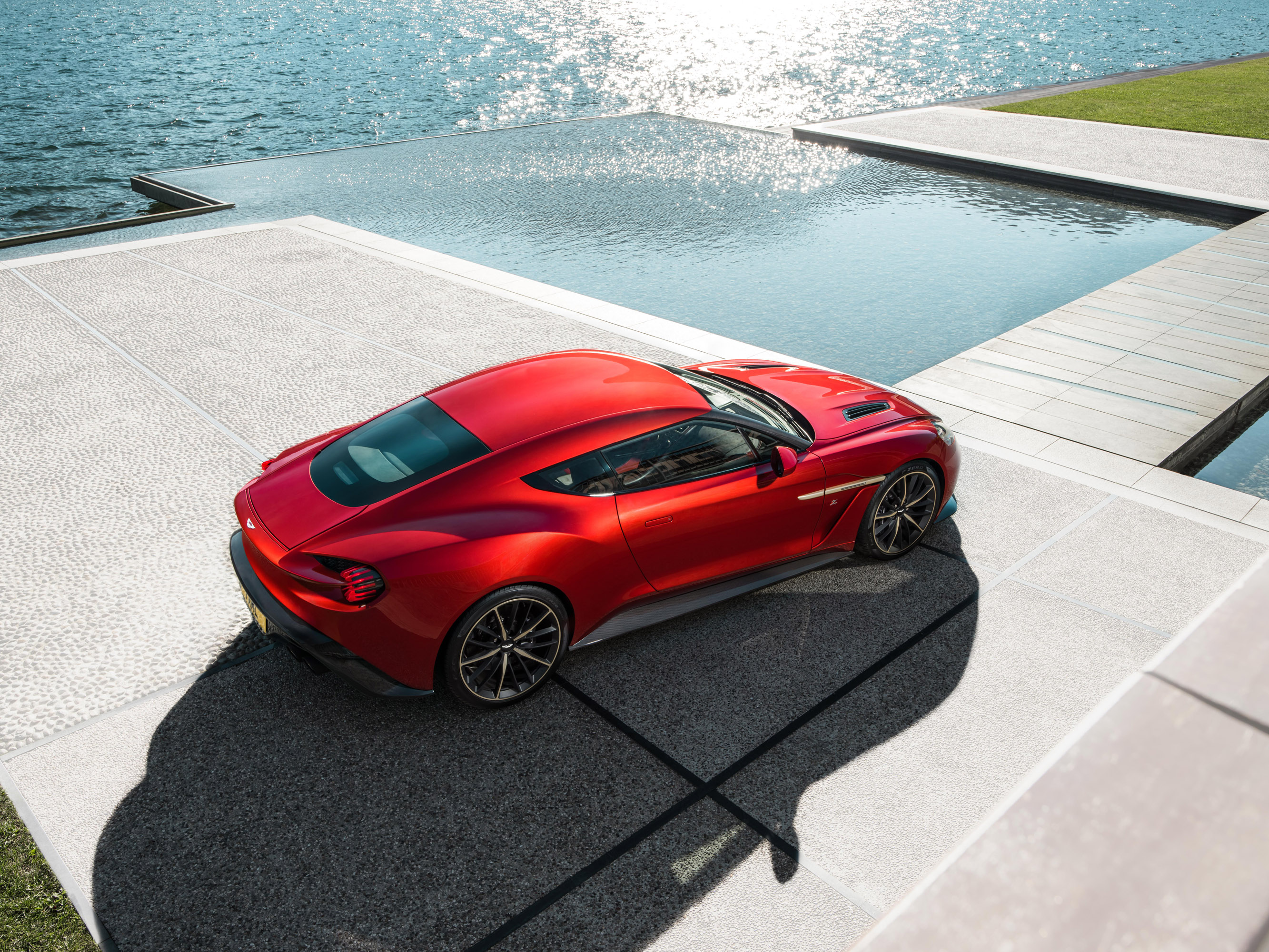 Aston Martin Vanquish Zagato