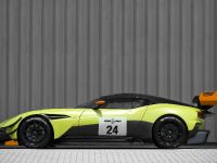 Aston Martin Vulcan AMR Pro (2017) - picture 3 of 18