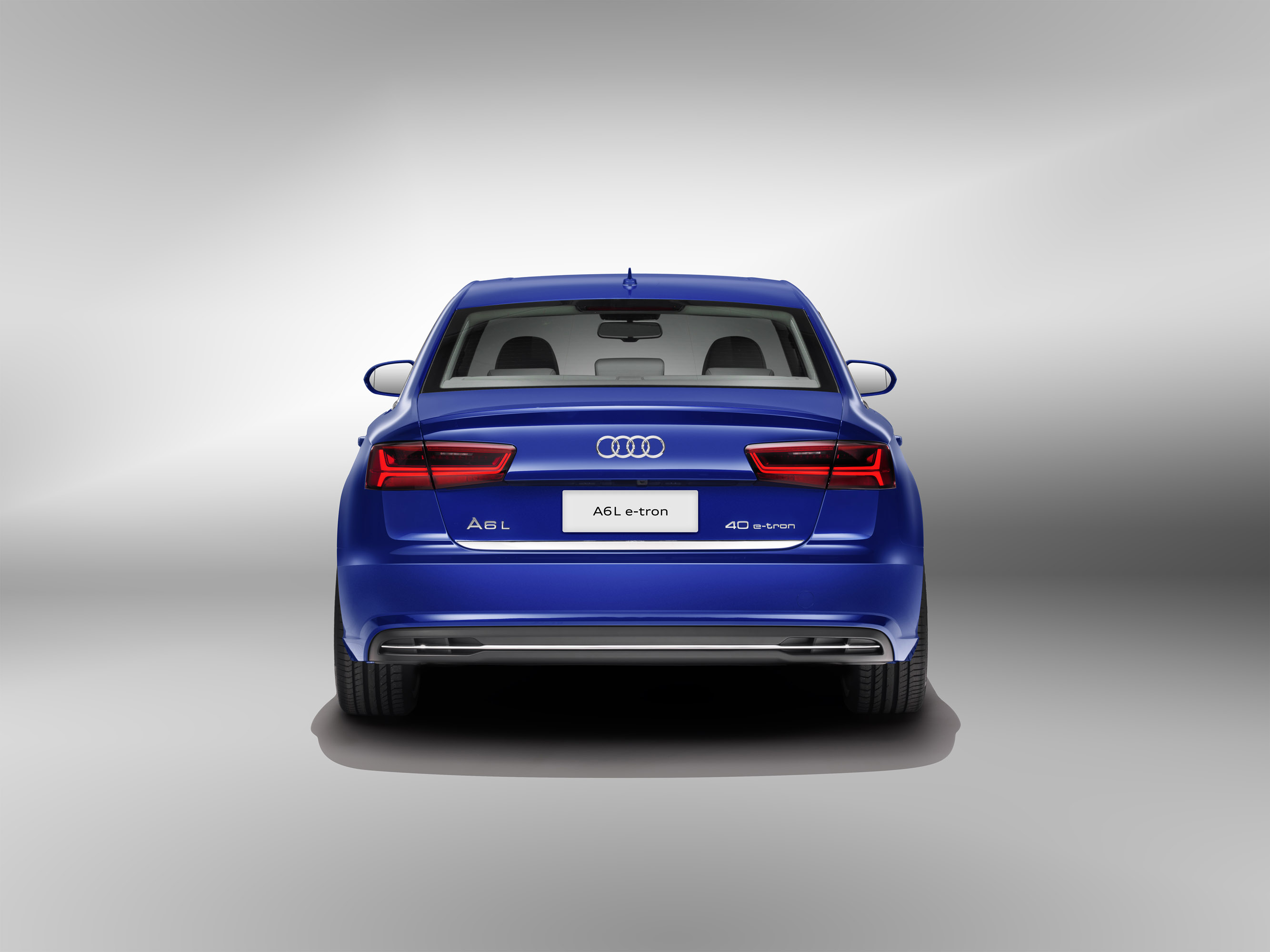 Audi A6L e-tron