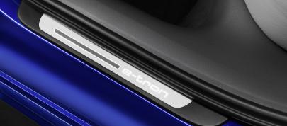 Audi A6L e-tron (2017) - picture 7 of 14